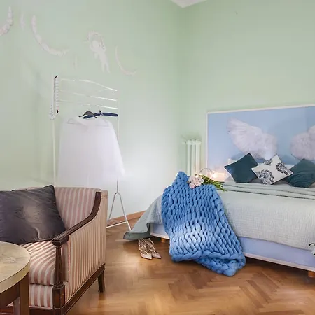 Illuminati House Apartament