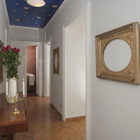 Illuminati House Apartament